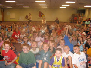 assemblycrowdatttruman.jpg